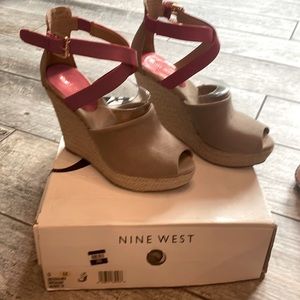 Nine West wedge espadrille